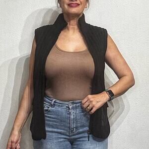 MAG by Magaschoni Black Zip Front Sleeveless Vest Sz M NWOT